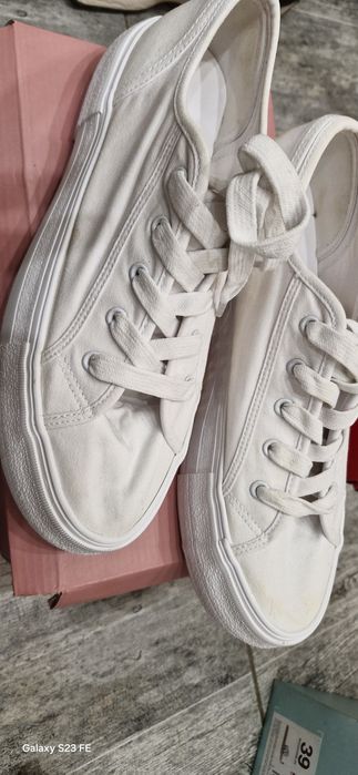New balance 327 39номер 25см и бели кецове h&m 39 номер