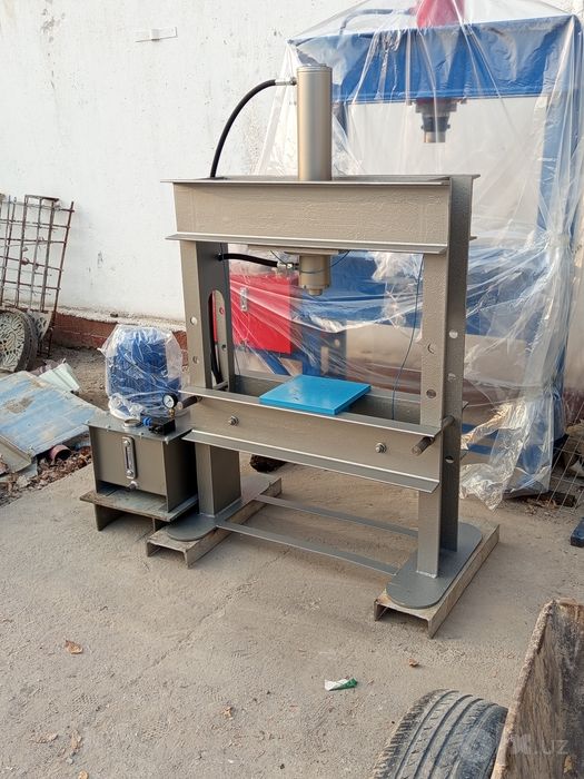 Press sotiladi 20 Tonna Automatic