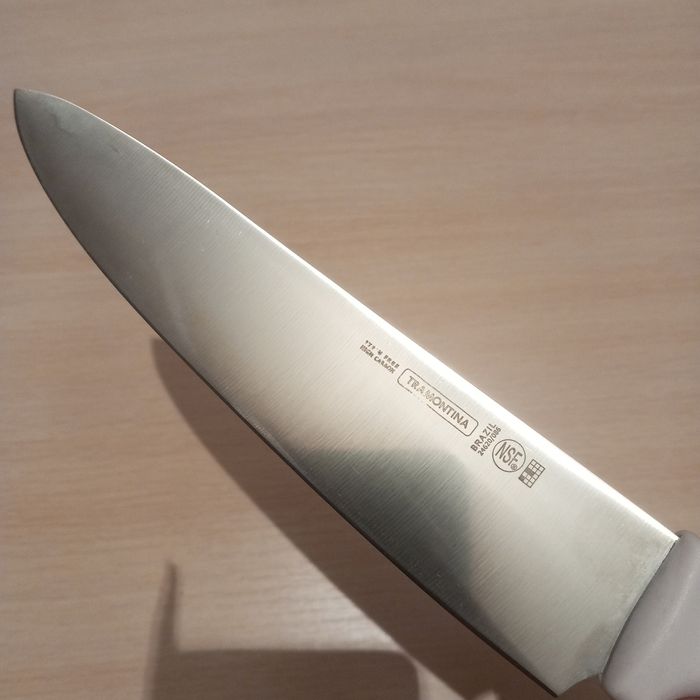 Кухонный нож шеф
