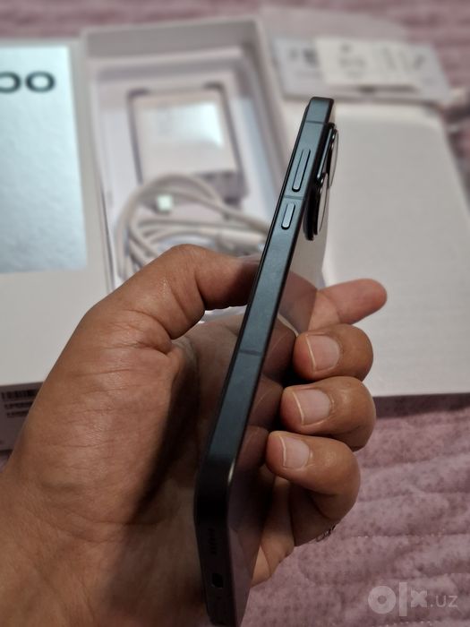 Redmi Turbo 4 Pro(POCO F7) 12/256gb