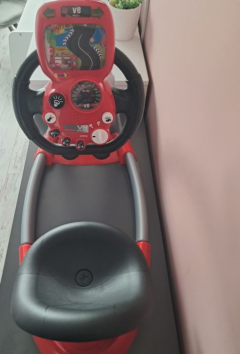 Детски симулатор Smoby V8