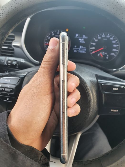 Продам Айфон 11Pro