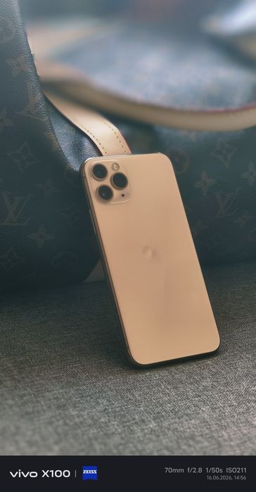 iPhone 11Pro в идеальнейшем состоянии