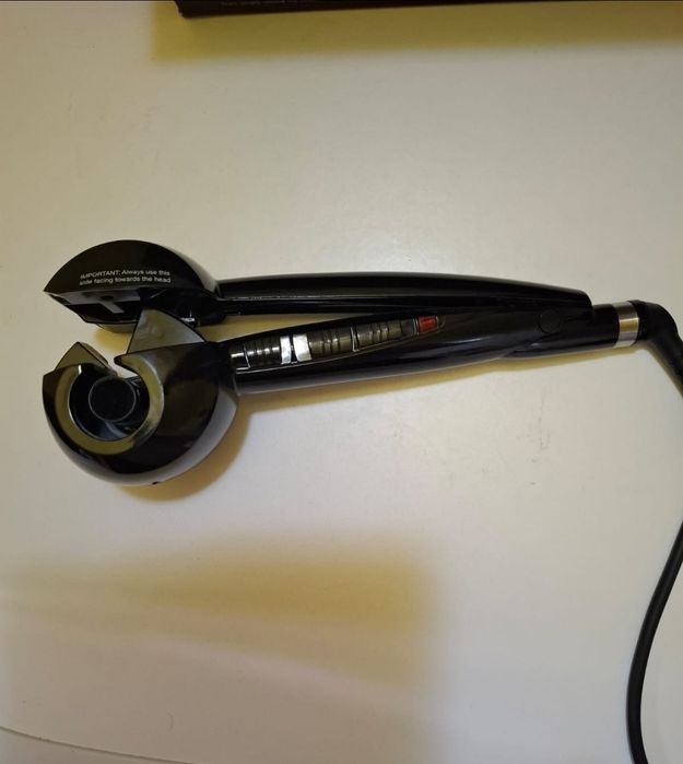 BabyLiss Pro Placa Pentru  Par Cret
