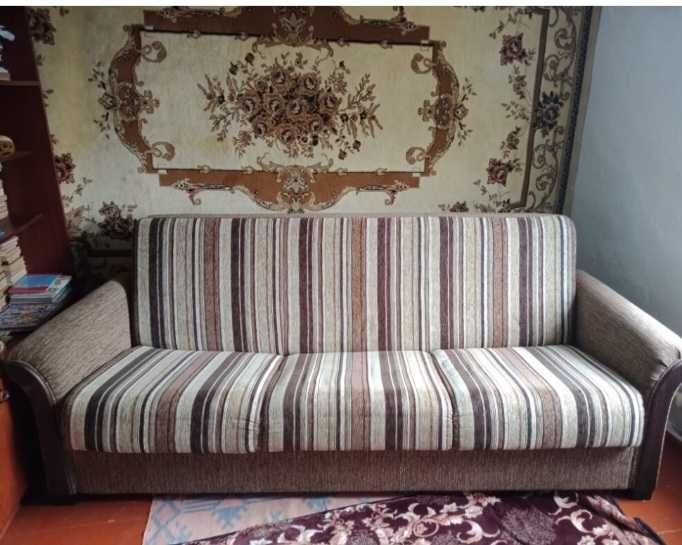 Продам диван -книжку,  производство  Беларусь.