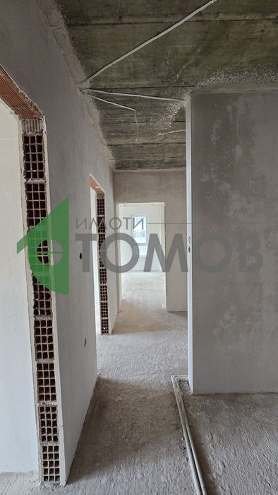 Продава се Тристаен апартамент в Стара Загора, Самара 3 - 97 кв.м за 678 €/кв.м - Снимка #11