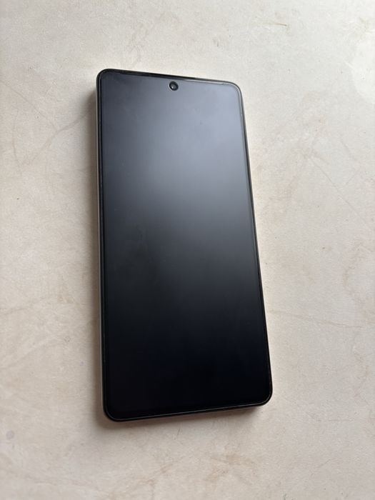 Infinix Note 30 Pro в идеальном состоянии