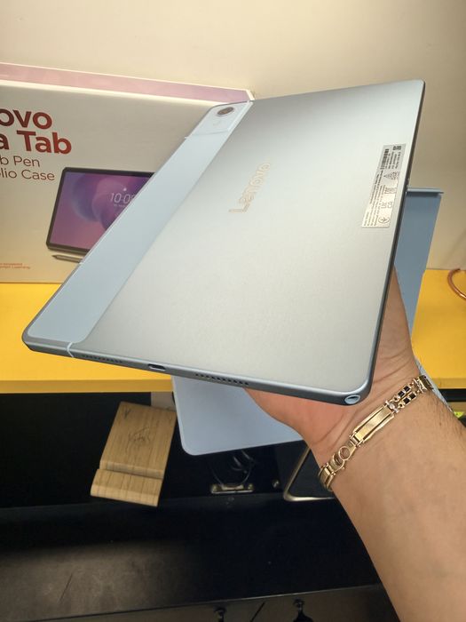 Lenovo Idea Tab 11 with  tab pen and Folio case 128 gb ca nou