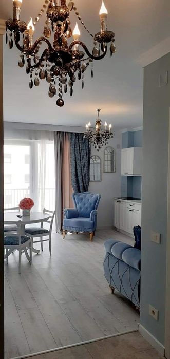 Cazare regim hotelier apartament ultracentral în Prima