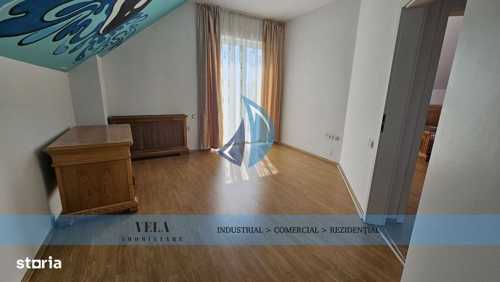 Casa 5 camere, garaj, zona Unirii