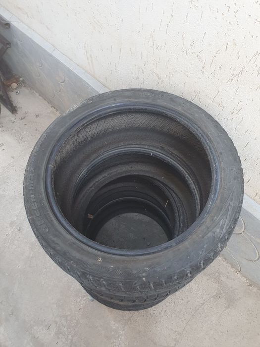 Б/У покрышки 295/40r21