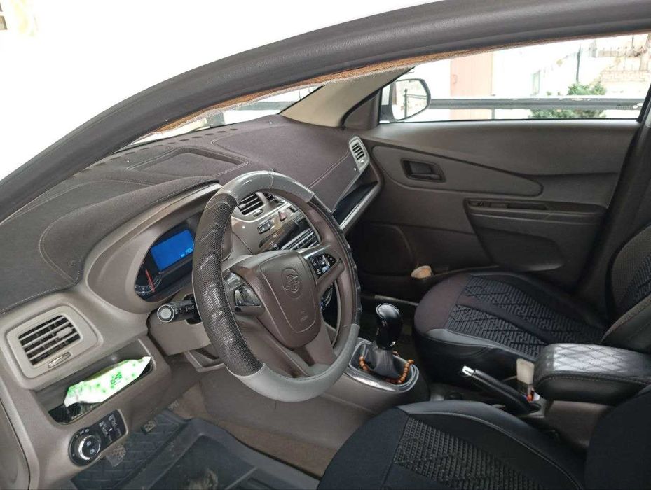 Продам свой автомобиль марки "COBALT"