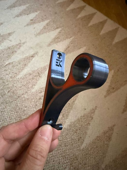 Vand suport casca moto printat 3d personalizabil