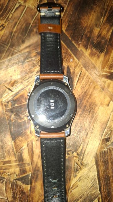Ceas smartwatch Samsung galaxy Gear S3 clasic.
