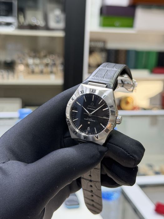 Omega Constellation 39mm