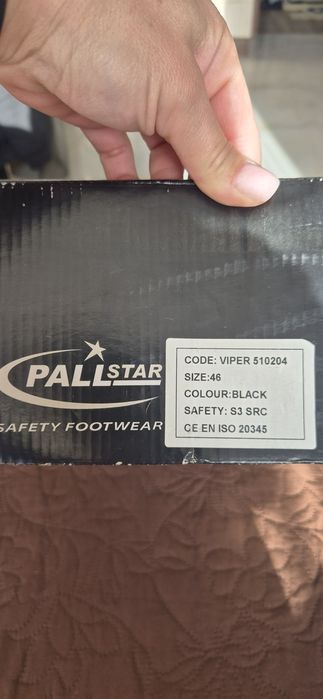 Нови Работни обувки