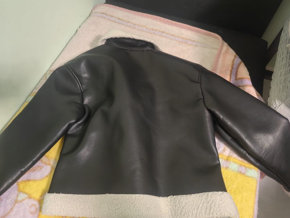 Дамско кожено яке