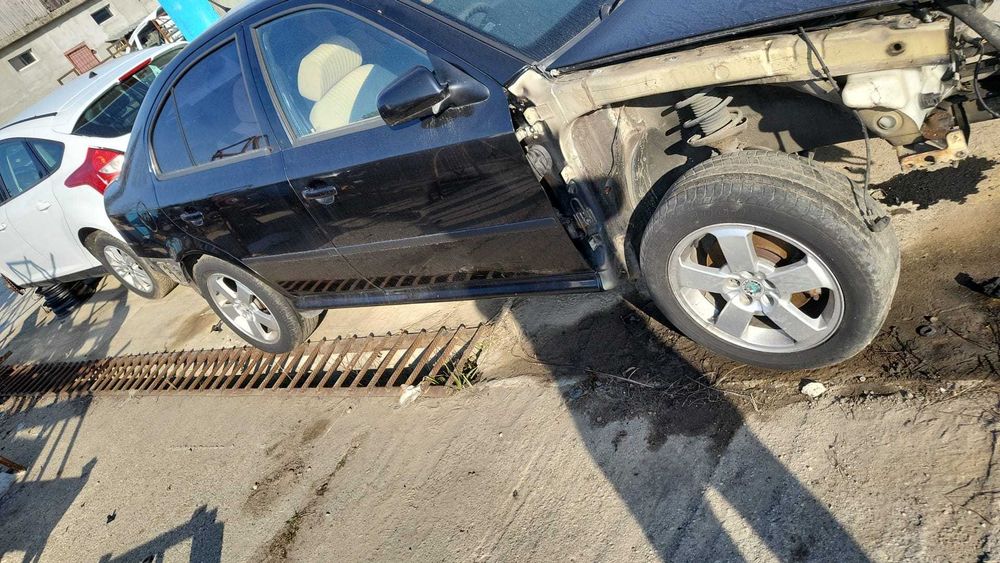 Jante Skoda Octavia 1 cu Cauciucuri 205/55/16-5x100