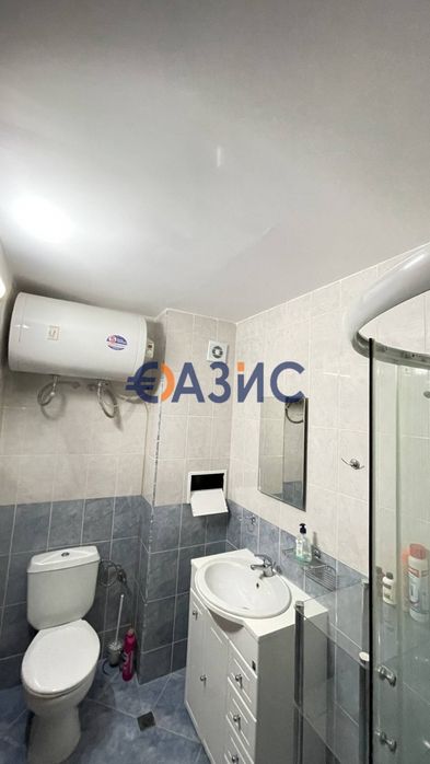 Продава се Четиристаен апартамент в Бургас, Център - 250 кв.м за 459 €/кв.м - Снимка #10