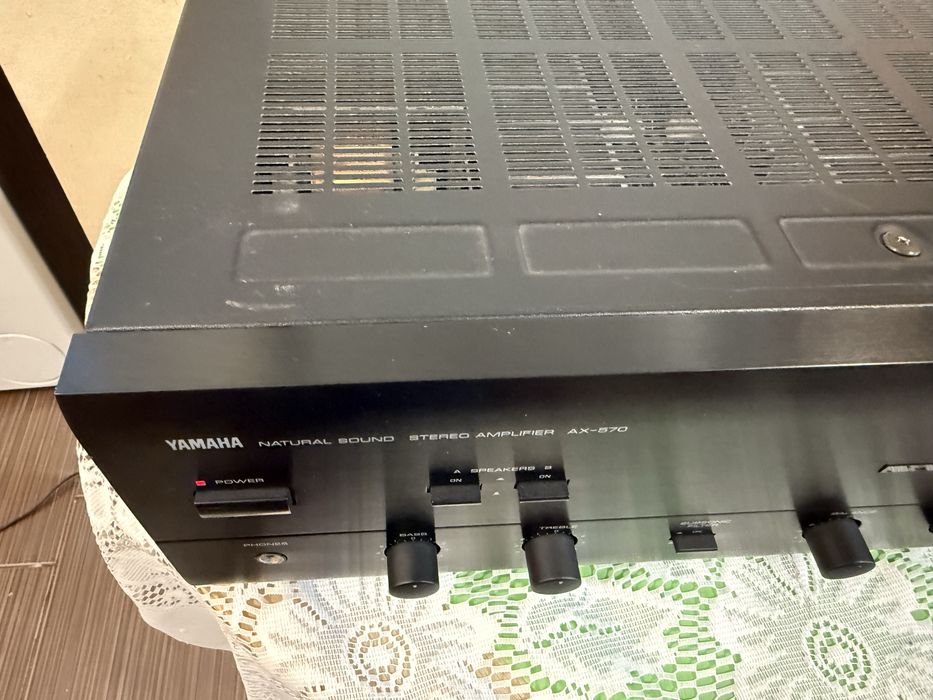 Като нова Yamaha AX-570 Стерео усилвател