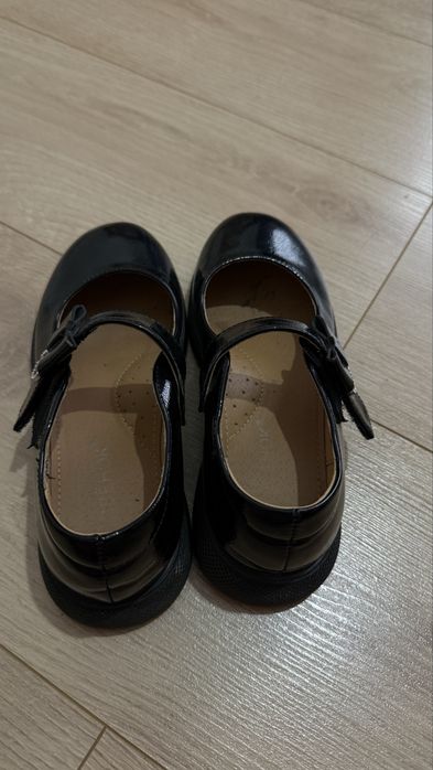 Туфли на девочку