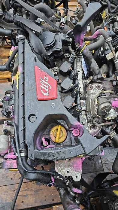 Motor fara anexe Alfa Romeo Julietta 1.4 benzina an 2009 cod 198A4000