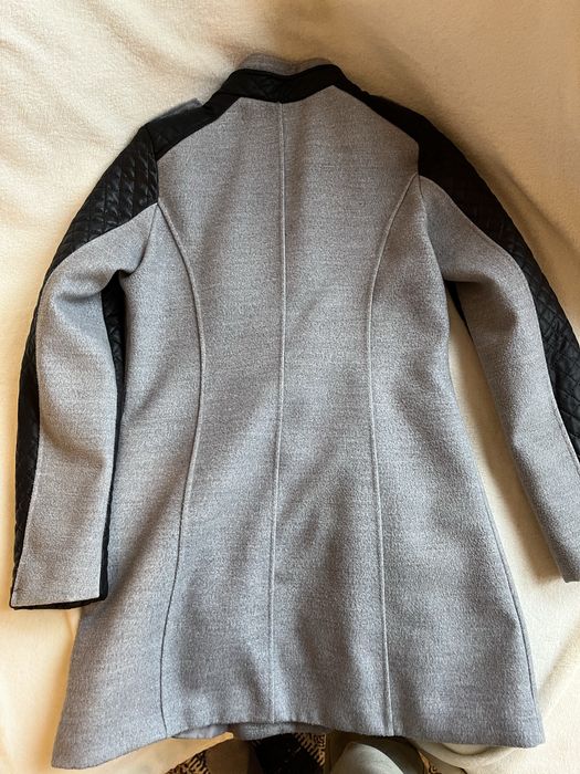 Дамско сиво палто