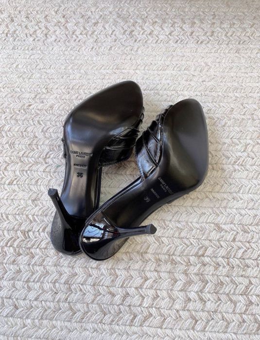 Pantofi Saint Laurent