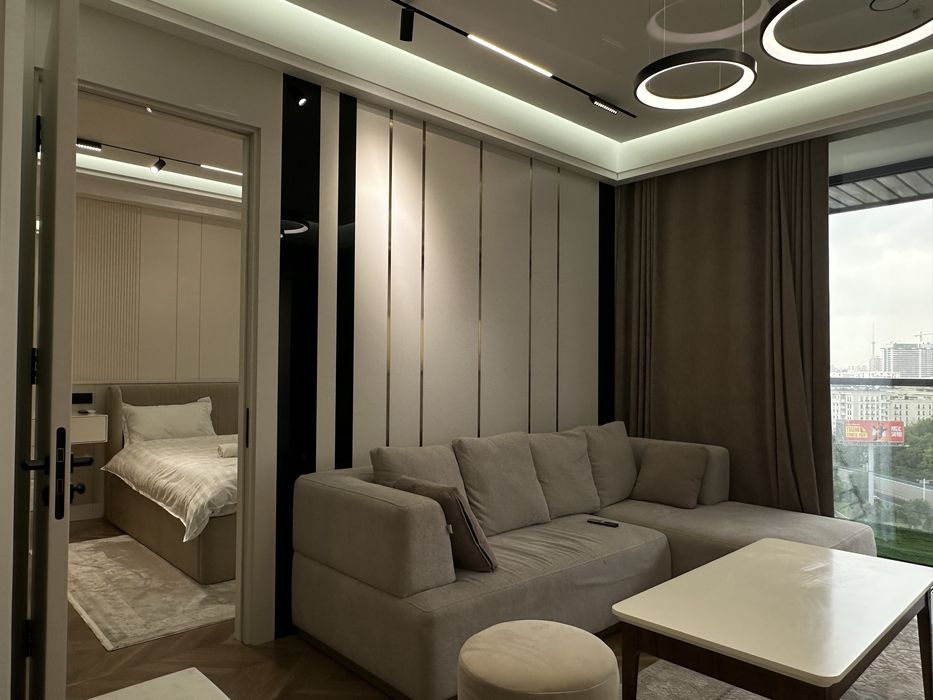 Kunlik kvartira NRG U TOWER
