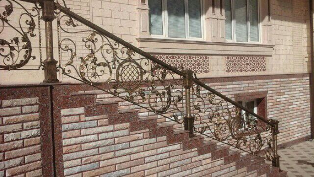 Решетки уличные ограда навести перила для дома