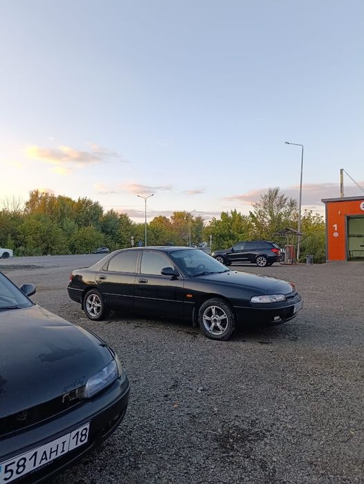 Mazda Kronos 626