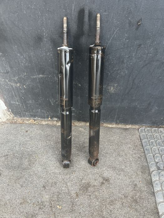 Продам амортизаторы