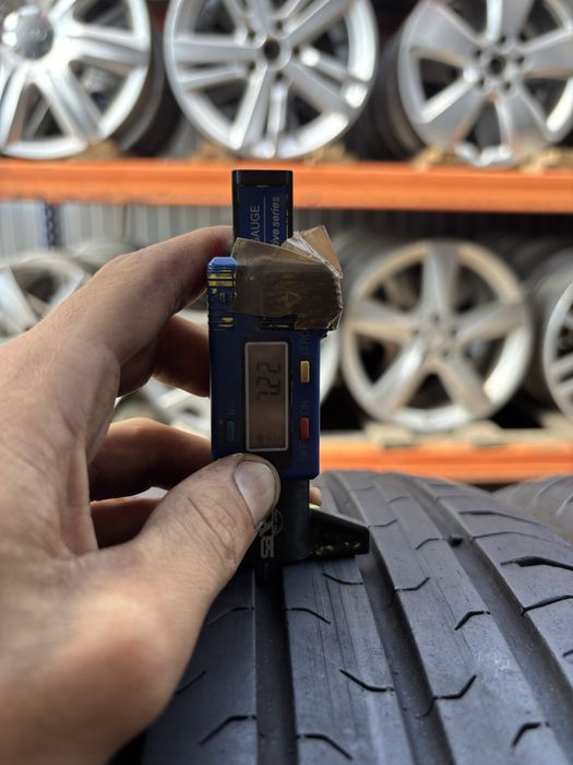 Anvelope Vara 215/60/17 Continental EcoContact 5 215 60 17 R17