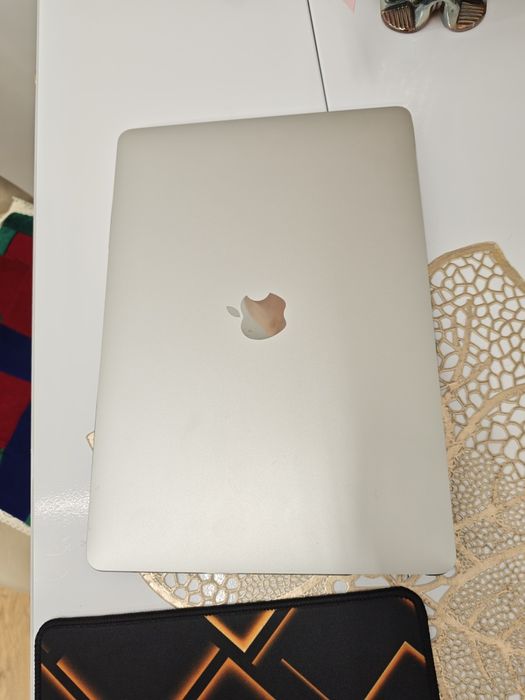Продам MacBook Pro 512Gb