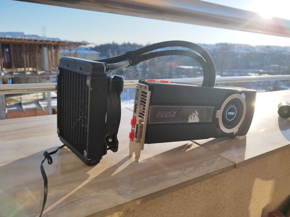 MSI SEA Hawk GTX 980 Ti  в добро състояние
