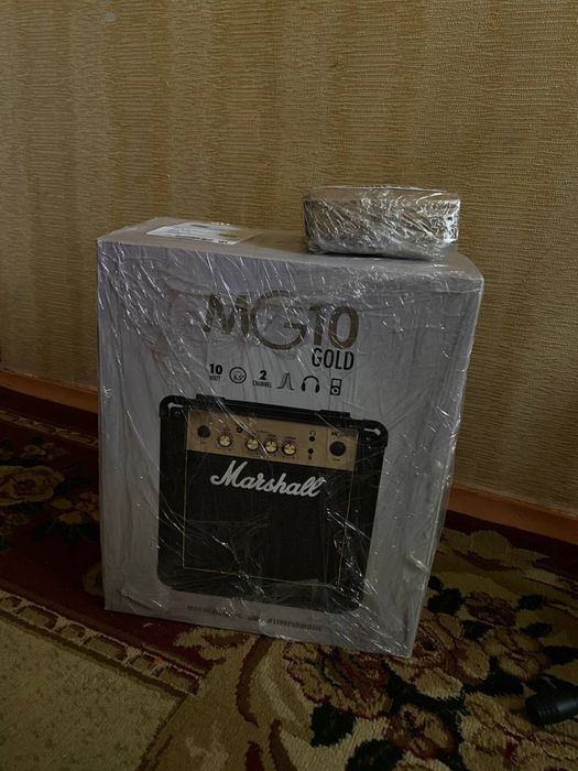 Электрогитара