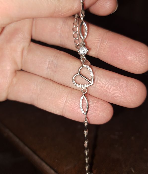 Дамска сребърна гривна