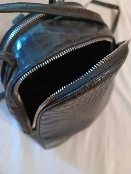 Кожена дамска раница