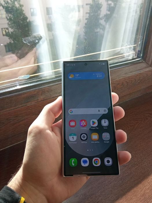 Samaung galaxy z fold 6 12/256