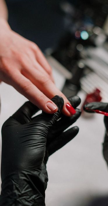 Маникюр курсы, обучение индивидуально.