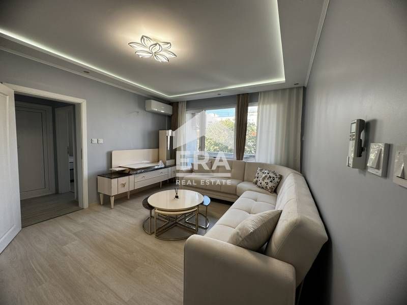 Продава се Многостаен апартамент в Хасково, Център - 89 кв.м за 2023 €/кв.м - Снимка #8