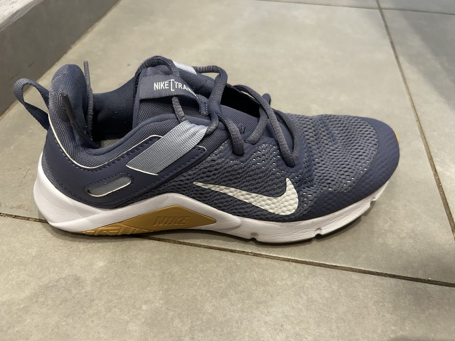 Оригинални маратонки (Nike)