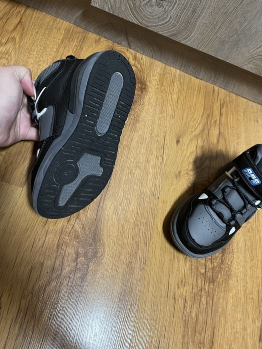 Маратонки на анди студио  нови само пробвани