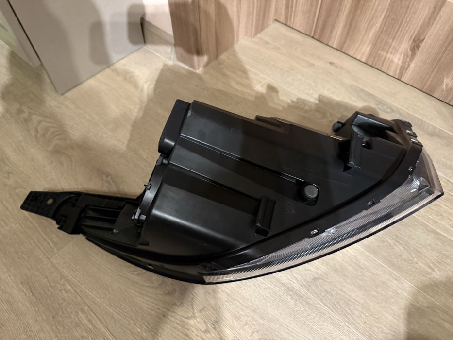 Фар ляв оригинален 92101-Q0050 Hyundai i20 2020 - 2024