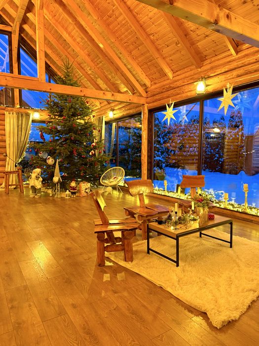 Cabana de inchiriat cu ciubăr si saună.Liber de Crăciun si de Revelion !