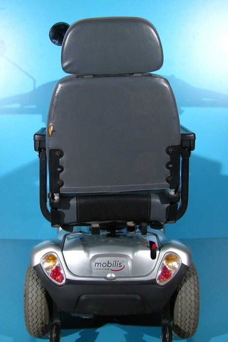 Scuter electric invalizi Pride Mobilis M58 - 8 km/h