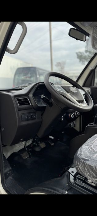 Kafolat: 3 yil yoki 100 000 km (qaysi biri oldin tugasa).