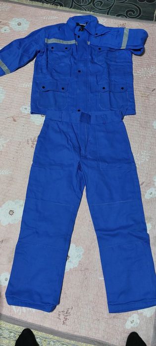 Спецобувь спецодежда    шт10 000   опт30 000