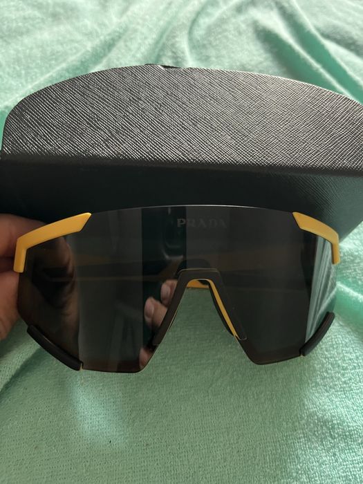 Prada Prada luna rossa