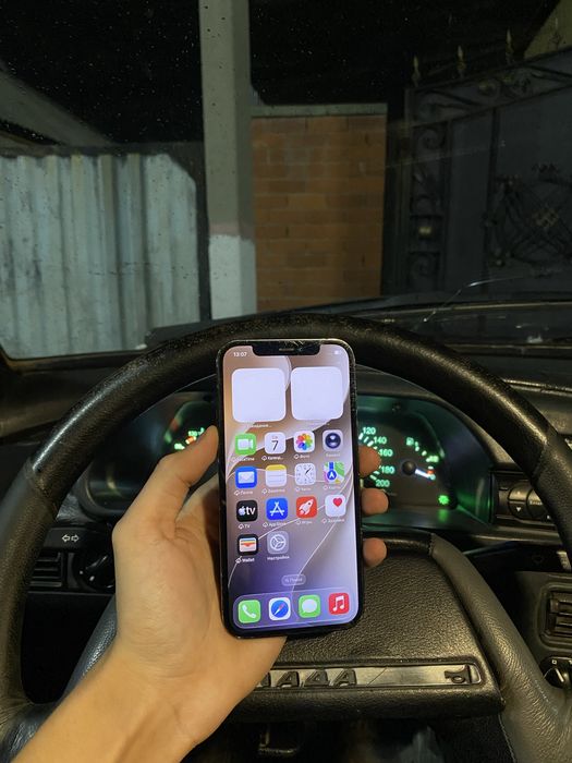 Продам срочно iPhone 12 Pro 128GB